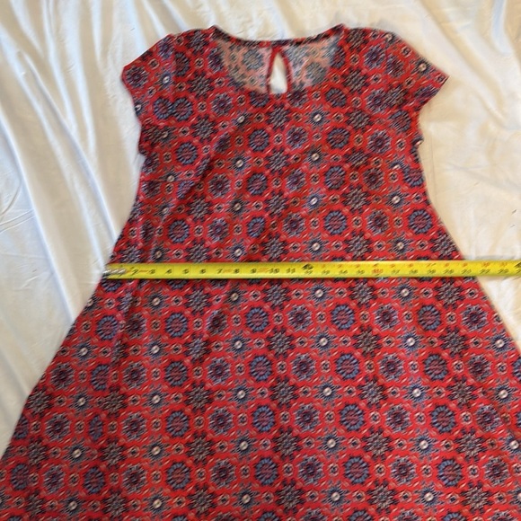 Maternity Stretch material Floral Red Patterned Dress. Size M - Picture 7 of 7